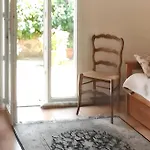 De 2 A A 400 M De La Avec Jardin Amenage Et Wifi Appartement Hyères