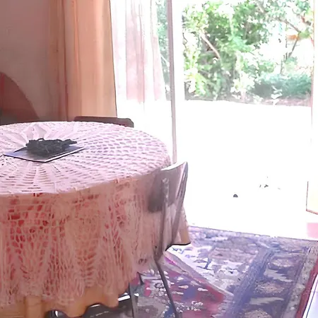 Apartment Confortable A Avec Terrasse